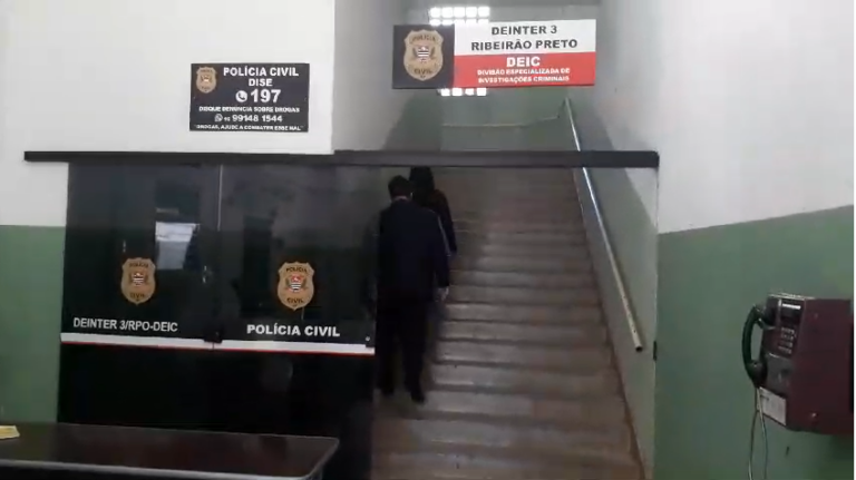 Mulher acusada de assassinar o namorado no Ribeirão Verde é detida pela Polícia Civil