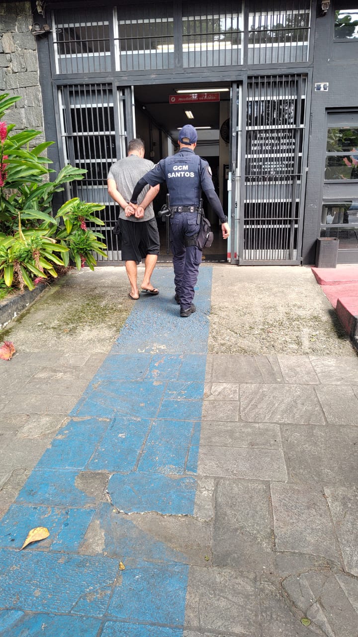 Guarda Municipal de Santos detém indivíduo procurado pelas autoridades judiciais