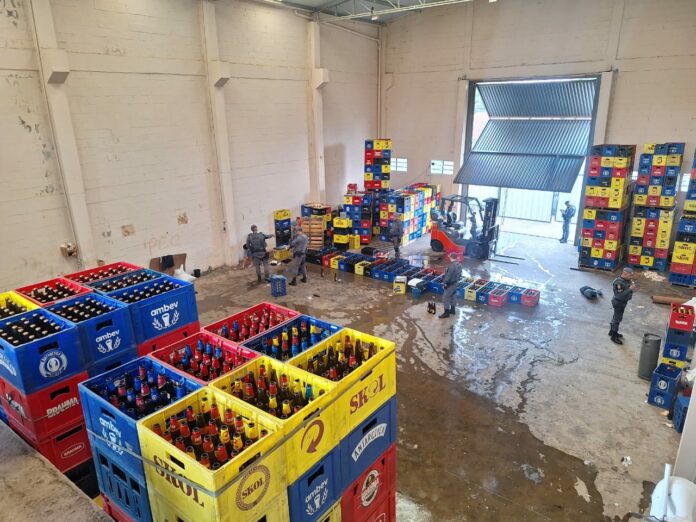 Sete pessoas foram presas por falsificação de rótulos de bebidas no interior de São Paulo