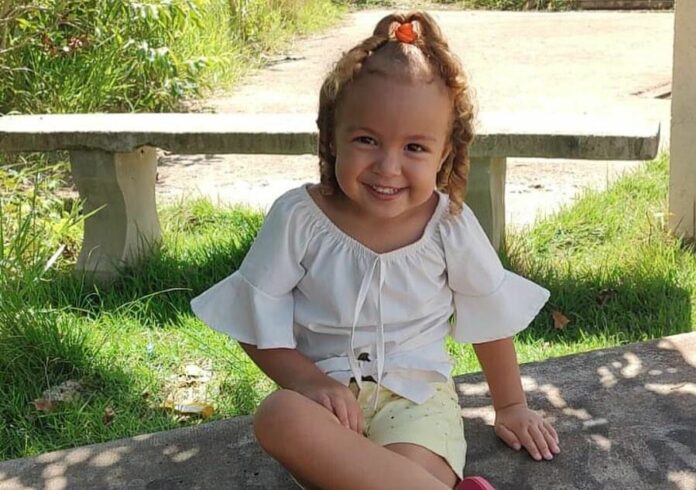 Mãe acusa unidade de saúde de negligência criança morreu após ser liberada