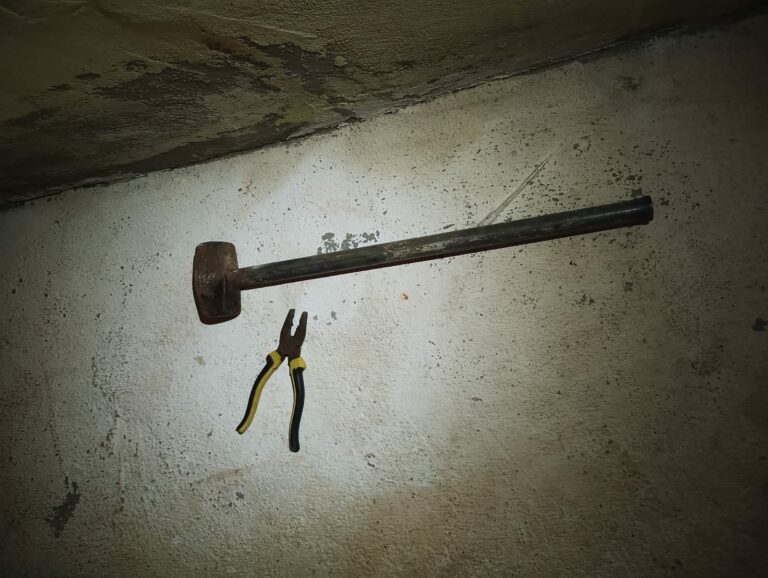 Mulher é agredida com marretadas pelo próprio marido