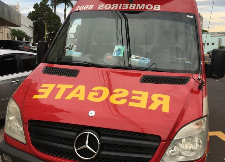 Jovem morre em colidir Biz com caminhão em Penápolis