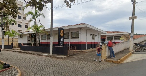 Jovens levam facadas durante briga no Interior de SP