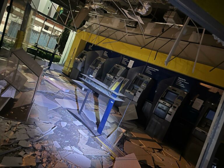 Agência do Banco do Brasil é alvo de quadrilha especializada em roubos a caixas eletrônicos
