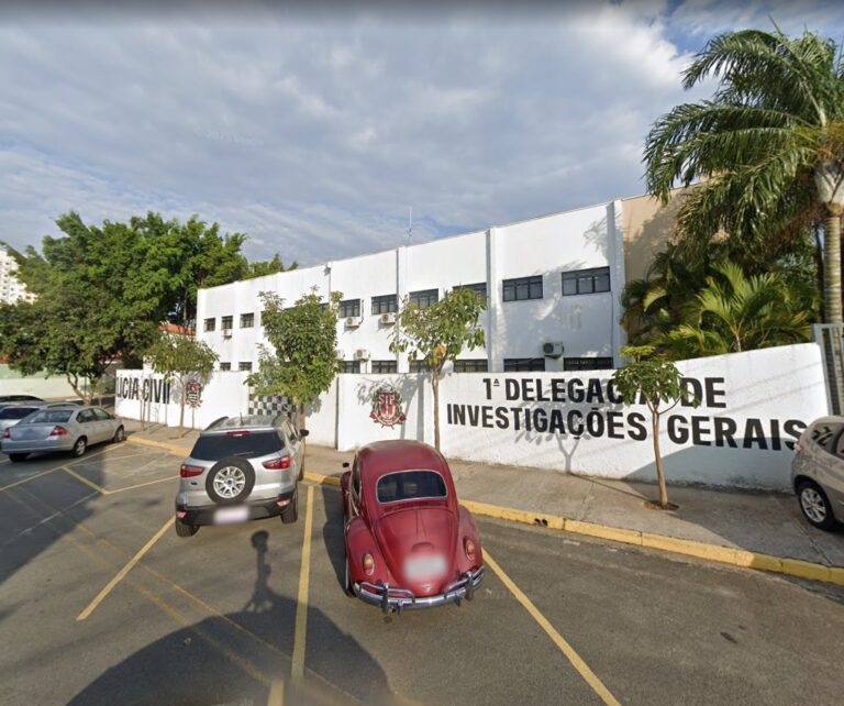 Mãe de adolescente que engravidou após abuso está presa pela polícia