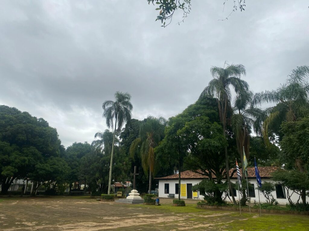 SÍTIO DO PICAPAU AMARELO