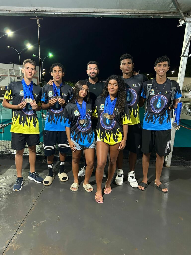 Equipe de natação Life Braves de Araçatuba se destaca em torneio regional