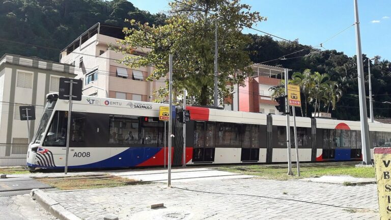 Audiência pública sobre a 3ª fase do VLT acontece em São Vicente