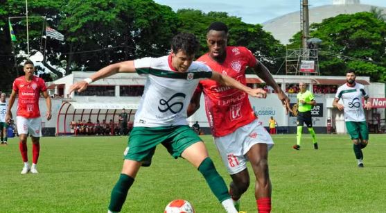 Portuguesa Santista terá jogo decisivo no próximo domingo