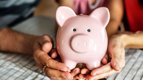 Orçamento familiar: Reserva financeira e diálogo são estratégias fundamentais