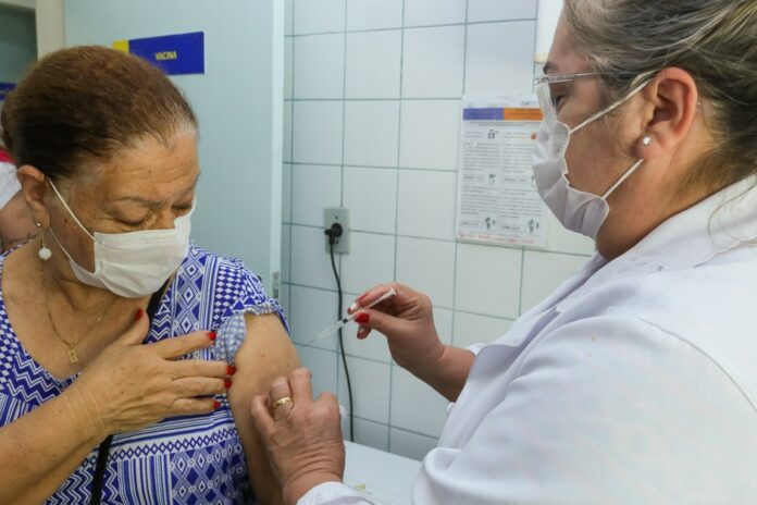 cobertura vacinal gripe sjc