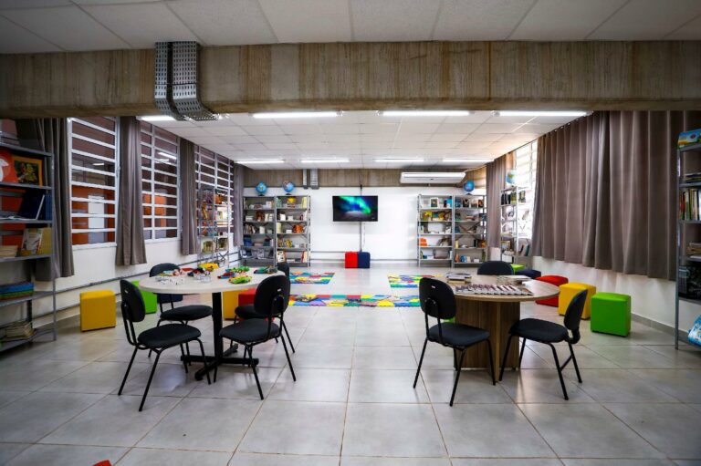 EMEF Prof. Domingos Angerami foi inaugurada nesta sexta-feira