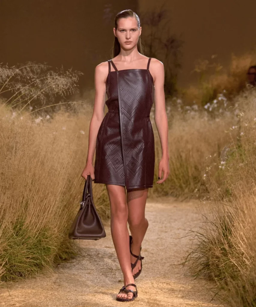 marrom é o novo preto