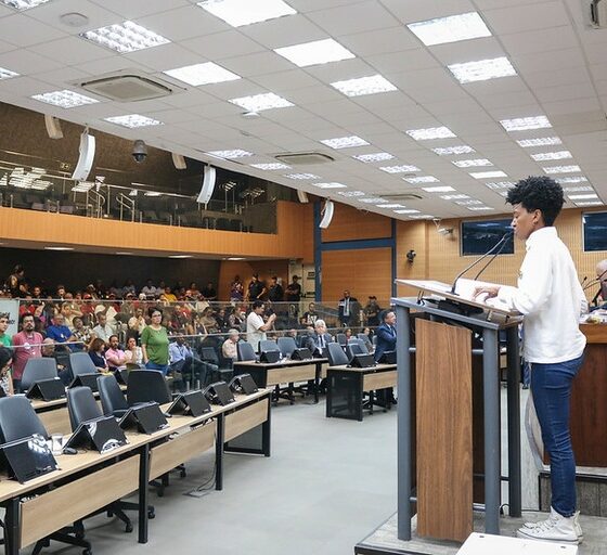Câmara aprova Comissão Processante contra vereadora após evento com cenas de sexo em Campinas