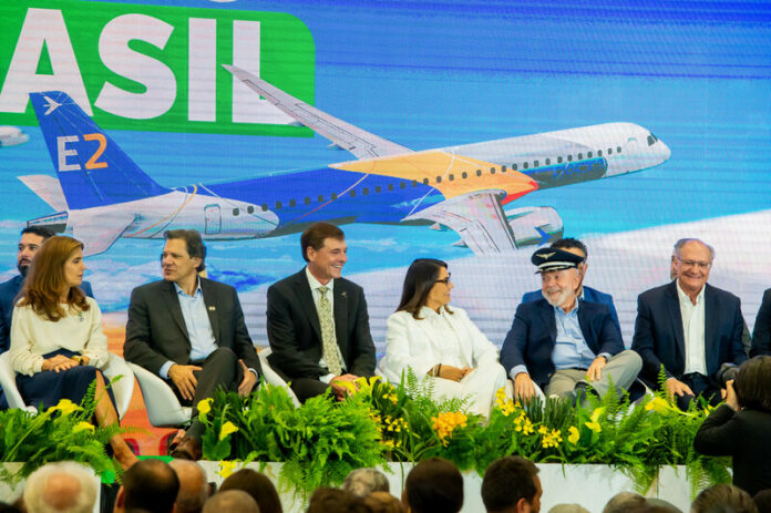 900 empregos embraer sjc