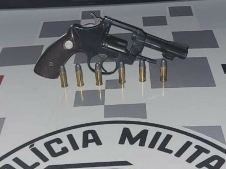 Eletricista é preso com arma após acidente de moto em Birigui