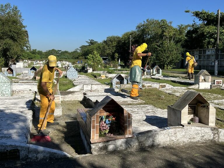Cemitérios estão prontos para visitas no Dia das Mães; Programação especial