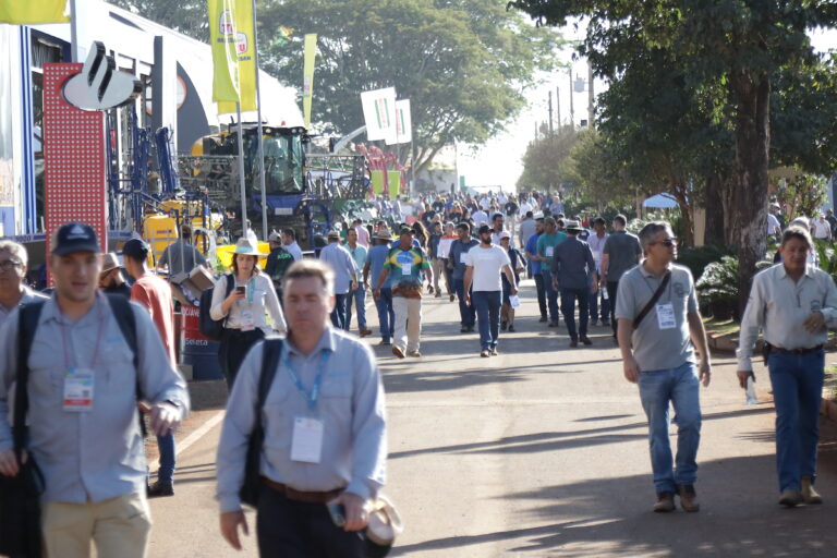 2º dia da Agrishow conta com divulgação de resultados do primeiro trimestre da ABIMAQ e o lançamento do Censo Agro 2026