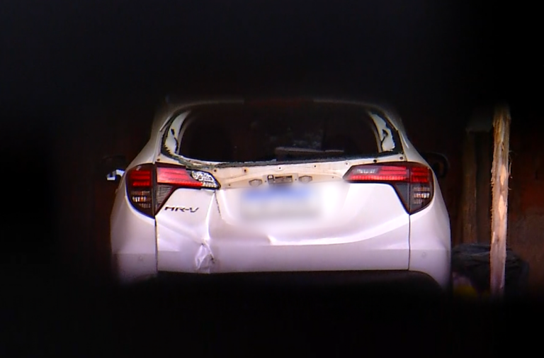 Empresário é executado dentro de carro de luxo ao sair de casa com a namorada