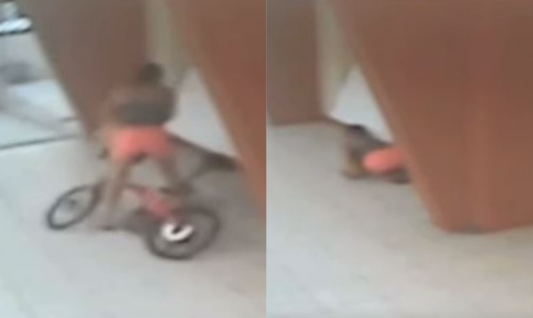 “Não abra para estranhos”: Mulher alega ser moradora de prédio e rouba bicicleta de garagem; VÍDEO