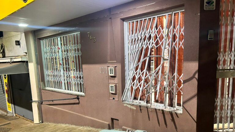 Dupla é detida após furtar comércio em Limeira, veja