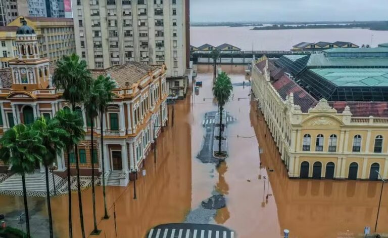 Chuva eleva nível de rios, e cidades do interior do RS voltam a sofrer com enchentes