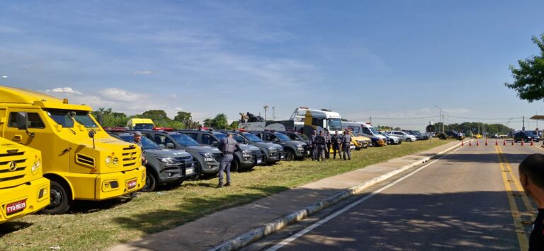 Baep e PF realizam treinamento tático de roubo a carro-forte em Viracopos