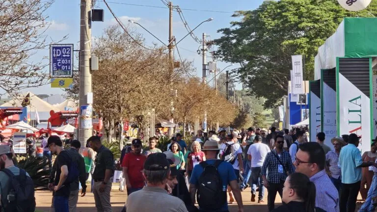 30ª edição da Agrishow reunirá mais de 800 marcas expositoras brasileiras e estrangeiras durante os cinco dias de evento