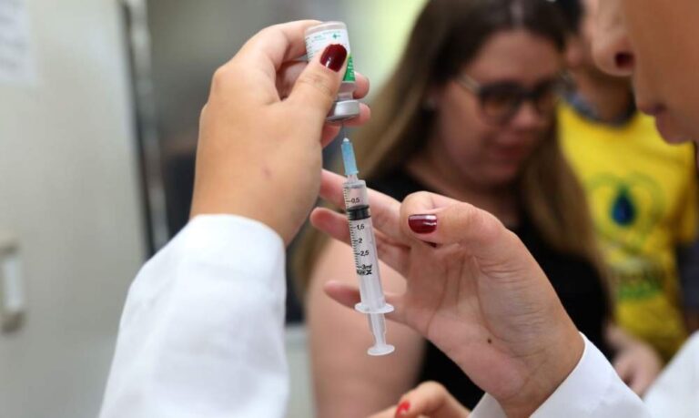Prefeitura de Araçatuba amplia vacinação contra influenza para todas as faixas etárias