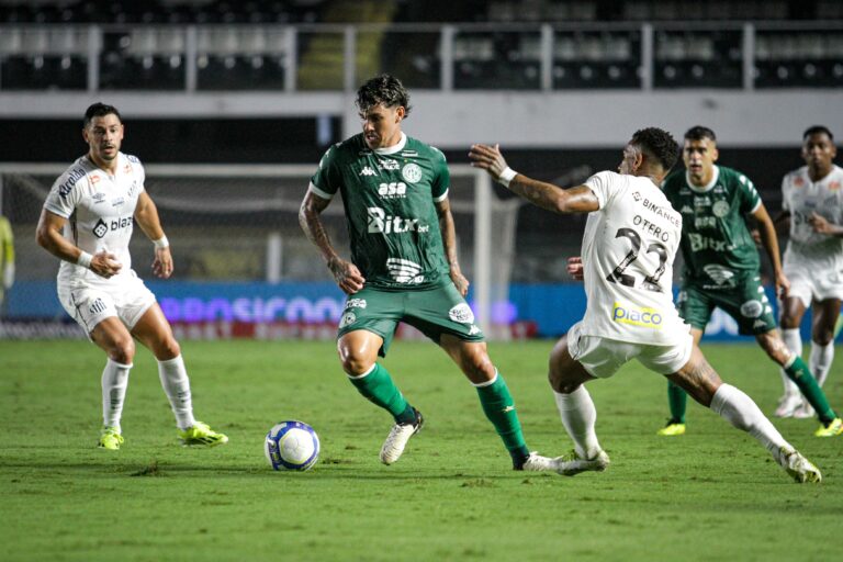 Na estreia de Junior Rocha, Guarani é goleado pelo Santos e chega a lanterna da Série B. Foto: Raphael Silvestre/GuaraniFC.