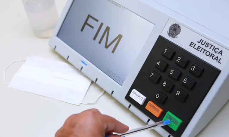Prazo para regularização do Título de Eleitor termina amanhã; saiba a sua situação e o que fazer