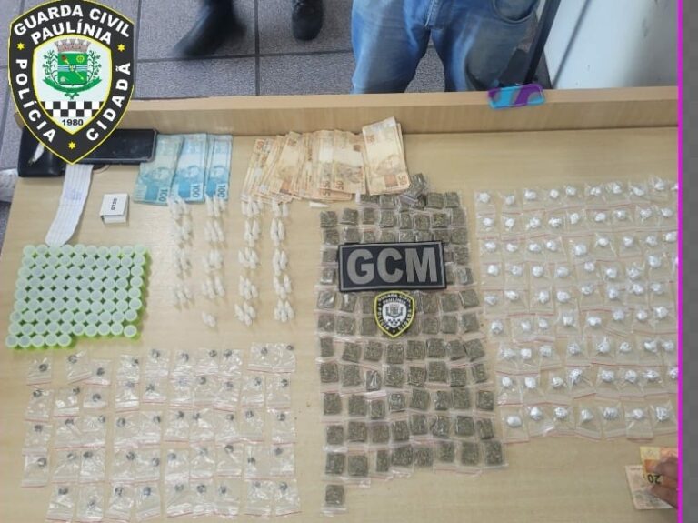 Dupla é presa em flagrante por tráfico de drogas