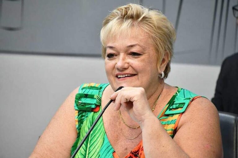 Justiça revoga liminar que exigia leitura de representação contra presidente da Câmara de Araçatuba