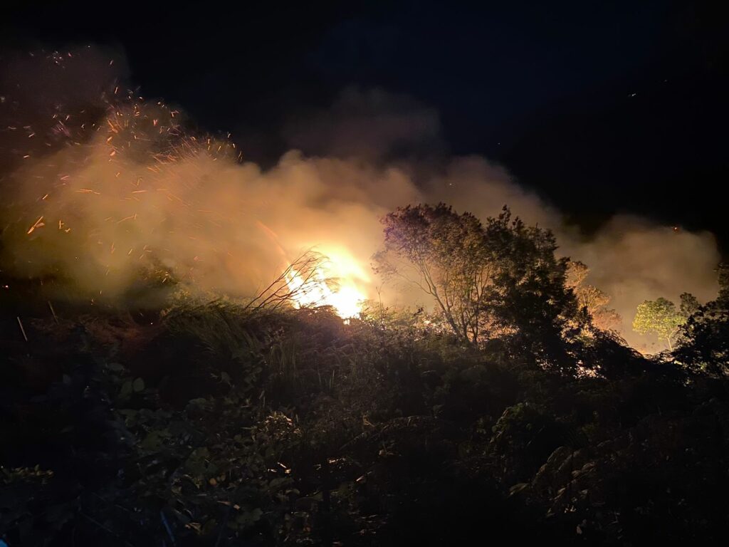 incêndio de 40 mil m² em santo antônio do pinhal