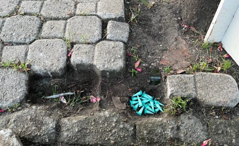 Adolescente de 16 anos é apreendido com pinos de cocaína