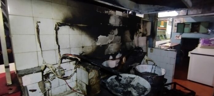 Pastelaria pega fogo no Mercado Municipal de Taubaté