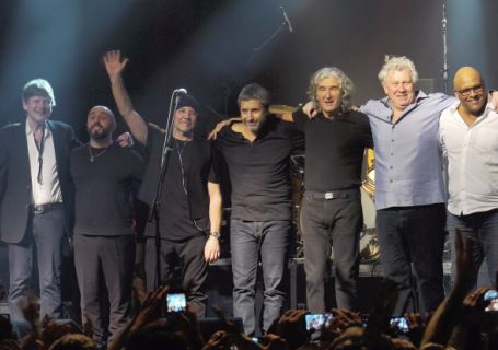 Dire Straits Legacy traz turnê para Santos nesta sexta-feira