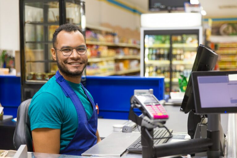 Inscrições estão abertas para cursos gratuitos de capacitação voltados ao trabalho no Varejo de Ribeirão Preto