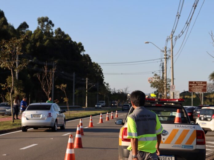 Trecho em obras terá bloqueio nesta segunda, 13, em Sousas