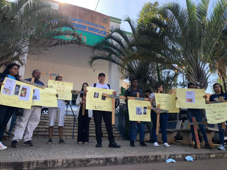 Manifestação em Araçatuba cobra melhorias no atendimento do Pronto-Socorro Municipal