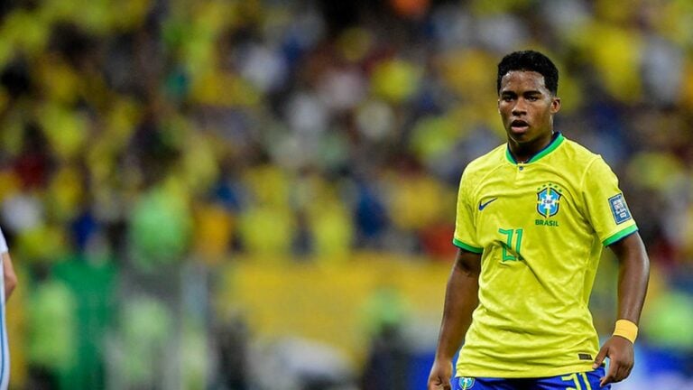 Por que Endrick deve seguir no banco da seleção mesmo após novo show