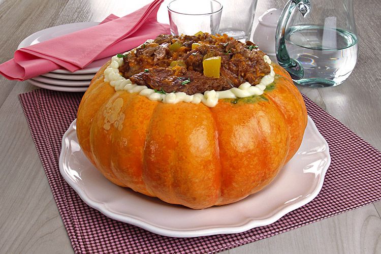 Veja como fazer a deliciosa abóbora cabotiá com costela cremosa