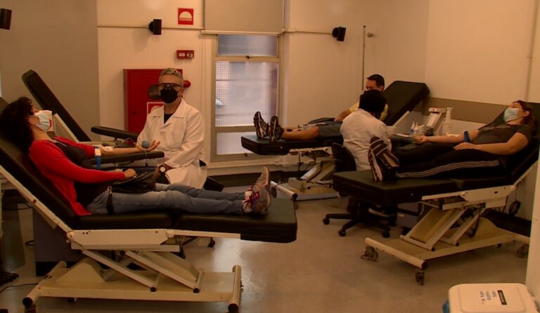 Hemocentros de Campinas fazem ação para colher sangue: quem doar ganha café da manhã de graça