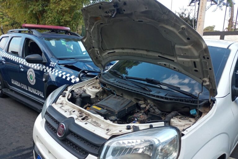 Trio é detido após perseguição e batida em viatura da Guarda em avenida