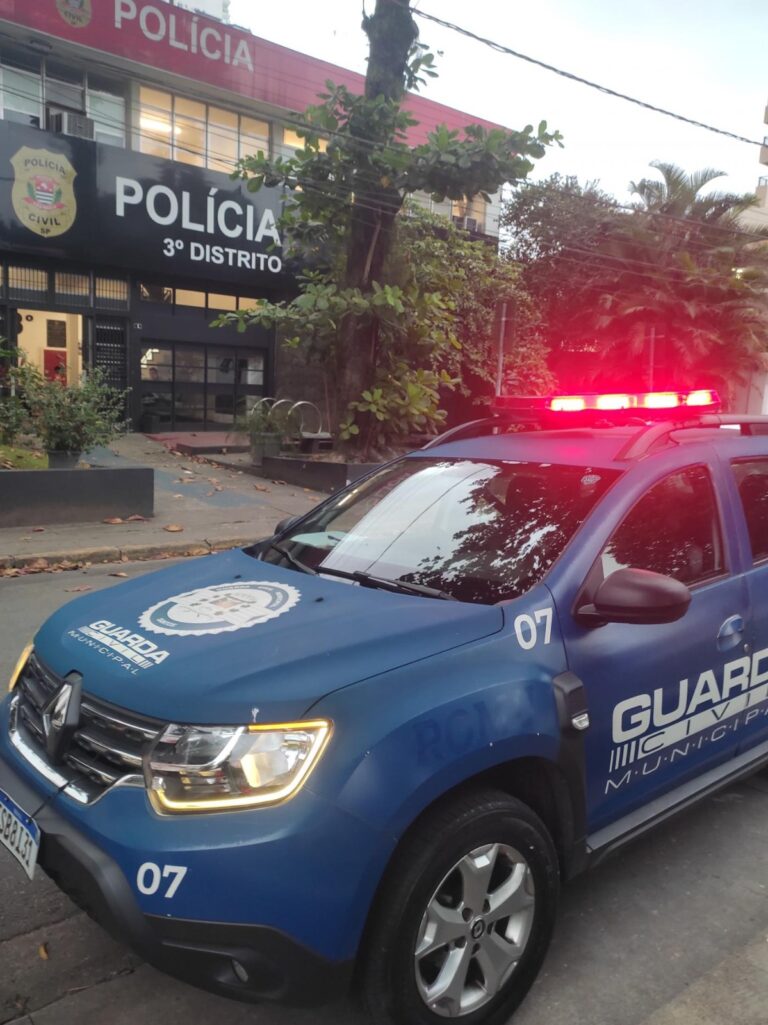 Homem dirigindo embriagado é preso em Santos