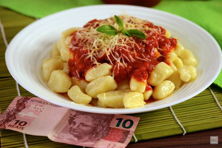 Veja como preparar um delicioso Nhoque da fortuna