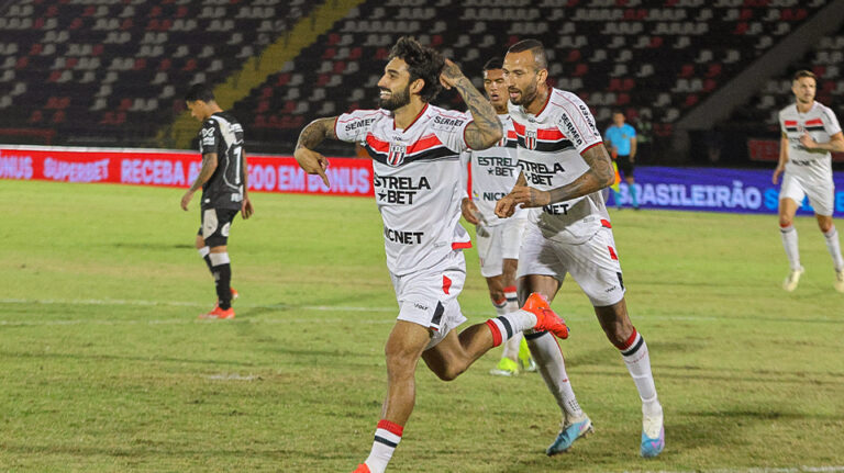 No aniversário de Ribeirão Preto, Botafogo vence a Ponte Preta, emplaca a 3ª vitória consecutiva e sobe na tabela