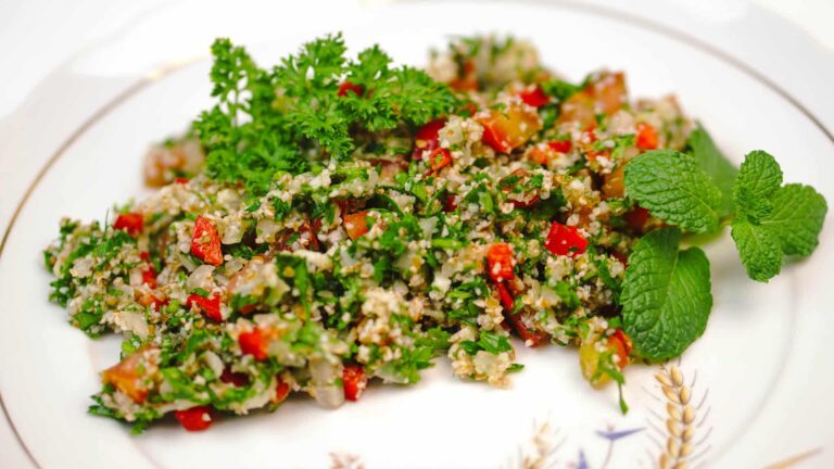 Aprenda a fazer um delicioso tabule