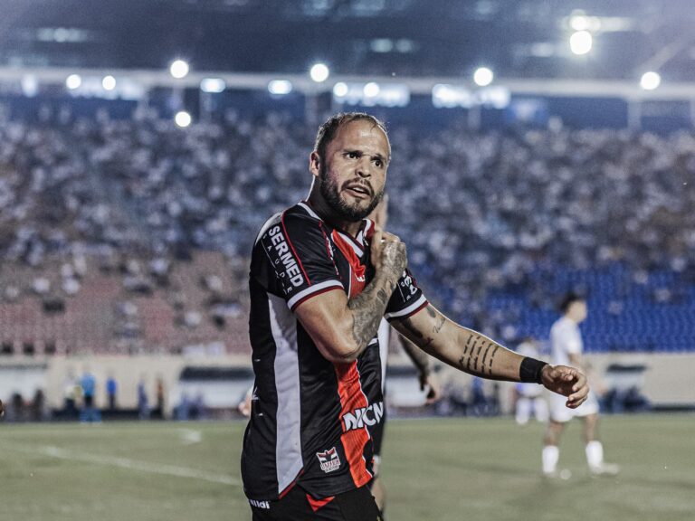 Botafogo consegue primeira vitória na Série B