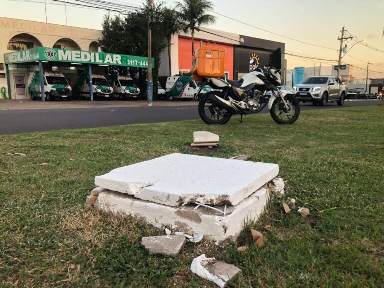 Motociclista fica ferido em colisão com carro em Araçatuba